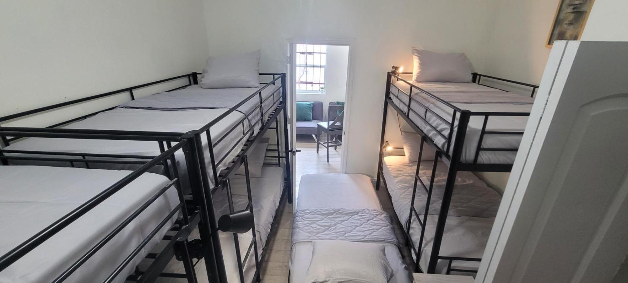 Large, Central, Lovely & Cozy 4Bed/2Bath - House By Everbank Stadium ג'קסונוויל מראה חיצוני תמונה